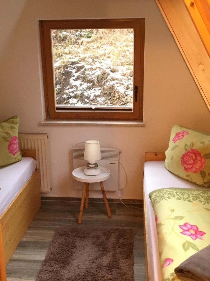 Ferienhaus Am Rachental รูเบอร์ลันด์ ภายนอก รูปภาพ